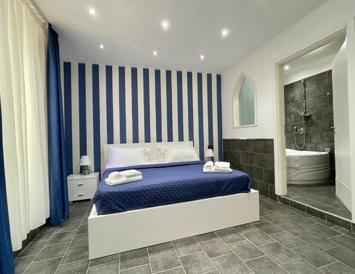 Hotel Yacht Club Angioino Neapol Exteriér fotografie