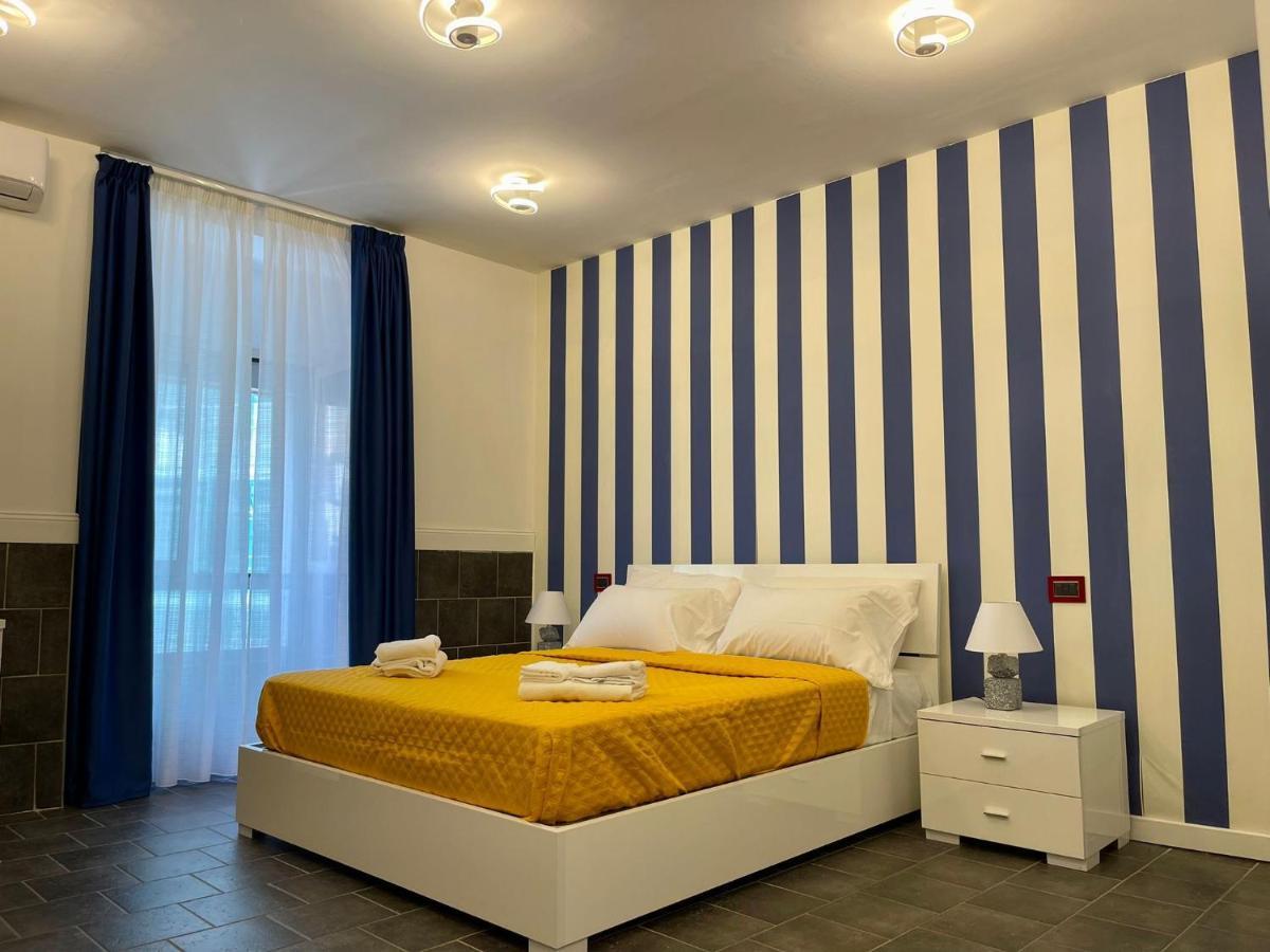 Hotel Yacht Club Angioino Neapol Exteriér fotografie