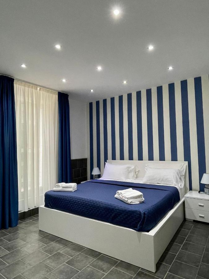 Hotel Yacht Club Angioino Neapol Exteriér fotografie